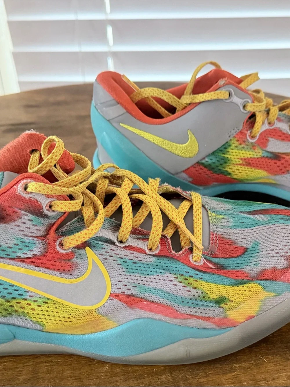 Nike Kobe 8 Protro GS Multicolor Low Top Mesh Basketball Shoes in US size 6.5Y